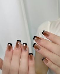 -RL Nail·瑞丽美甲美睫品牌原创店