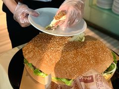 -唐拉雅秀酒店-西锦汇空中BBQ·思创餐厅