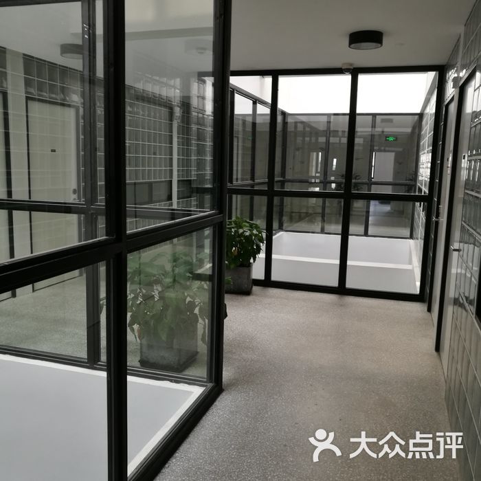 上海base张江服务式公寓图片