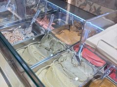 -VENCHI 闻绮(上海佛罗伦萨小镇店)