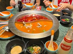 -麻田会 ·鲜活现烹·牛蛙火锅(珠江新城维家思广场店)