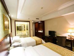 -维也纳酒店(桂林万象城火车站店)