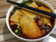 -老字号杨坡红油米线腊汁肉夹馍(东四道巷店)