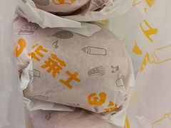 -华莱士·全鸡汉堡(财经学院店)