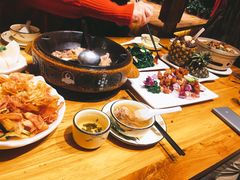 -老滇山寨•云南特色菜•地方菜•民族风情歌舞表演(金碧店)