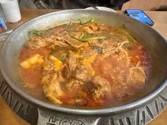 -喇喇排骨火锅·传统韩式脊骨汤(望京西园总店)