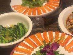 -醉美东江·三文鱼·烧鸡公