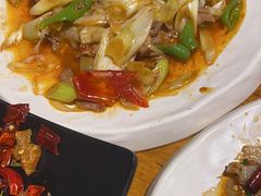 -隔壁老王·家常云南菜(花巷店)