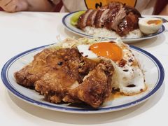 生炸鸡腿蛋饭-食运茶餐厅(文化宫店)