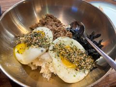 全州海苔牛肉拌饭-明洞阿姨·韩式酱蟹烤肉·创意料理(三元桥店)