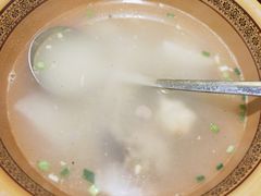 -富正毅三下锅·湘西韵味(天门山索道店)