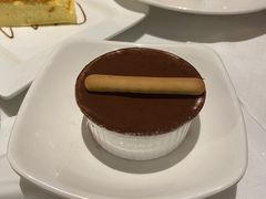 -爱丽丝牛排西餐厅(光谷步行街店)
