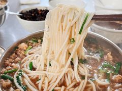 -正宗杨记普洱酸醋米线(总店)