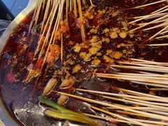 -拈签一笑黄牛肉辣卤串串