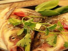 特色焖胖头鱼-小土豆北方菜馆(方庄店)