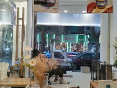 -Oasis coffee燕谷咖啡(公信店)