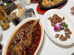 -梅利汴京烤鸭•开封豫菜地标店(东大街店)