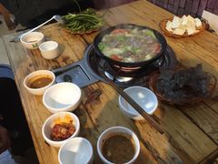 -阿婆情腊排骨火锅(金虹路店)