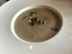 奶油蘑菇汤-AZUR聚(香格里拉饭店)