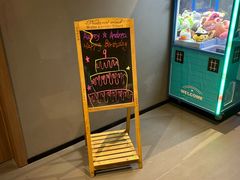 -超时空蹦床团建·VR潮玩运动娱乐·生日派对游乐园(金桥店)