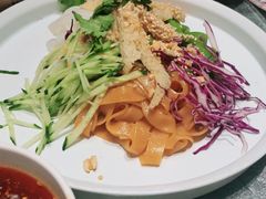 -天山集市(和家乐广场店)