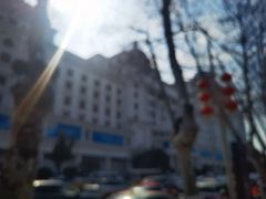 -巴陵广场