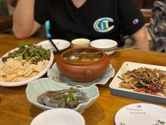 -小厨子私房菜·云南美食店