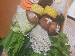 -呷哺呷哺(融创茂店)