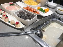 -海底捞火锅(天一广场亚细亚店)