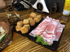 -江湖餐厅–重庆九宫格老火锅