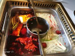 -雾都渣渣火锅(南城智汇城店)