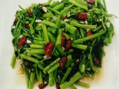 -望海潮海鲜店 特色家常菜(在海一方店)