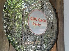 -Cuc Gach Quan Restaurant