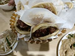 -闫家驴肉老店(华电一校店)
