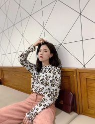 点击看大图 -YESIDO椰岛造型烫发染发