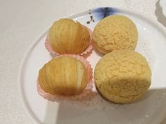 榴莲酥-荣粤酒家·融合粤菜