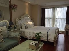 -凤凰印象公寓(深圳罗湖大剧院东门店)