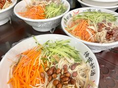 -牛一嘴·兰州牛肉面·大盘鸡(财富中心店)