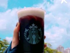 亨利爵士金酒-星巴克(成都太古里二店)
