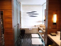 -海南清水湾莱佛士酒店