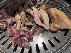 -炽城·烤肉名家(鸿达中央广场店)
