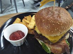 -HELLO 27 意面·沙拉·帕尼尼