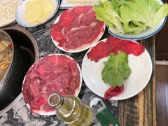 -乳仔牛牦牛汤锅 烤羊排(松潘古城店)