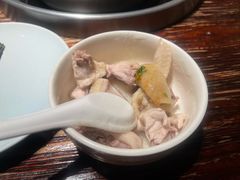 涮熟的鸡肉-大良毋米粥(锦龙路总店)