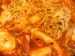 -三清洞摩西韩式年糕火锅(威高广场店)