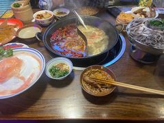 -萍姐火锅·公路夜市(武汉首店)