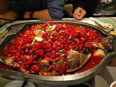 -江边城外烤全鱼(世茂广场店)