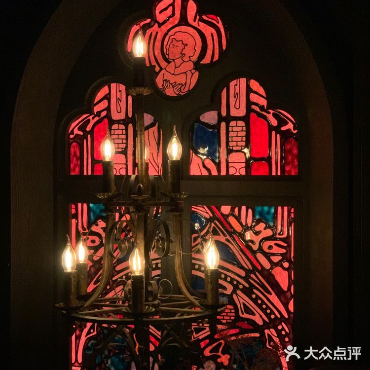 BU CASTLE｜外滩首家暗黑古堡西餐厅🏯