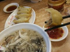 -小姜锅贴(凤凰街店)