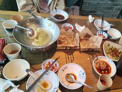 -肖四女乐山跷脚牛肉(南汇大学城生活广场店)